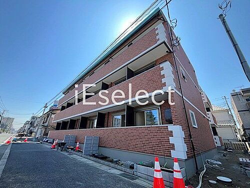 千葉県千葉市美浜区高洲１丁目 3階建 
