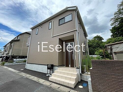 千葉県千葉市中央区生実町 2階建 築1年