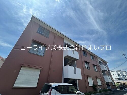 大阪府寝屋川市高柳５丁目 築34年4ヶ月 3階建