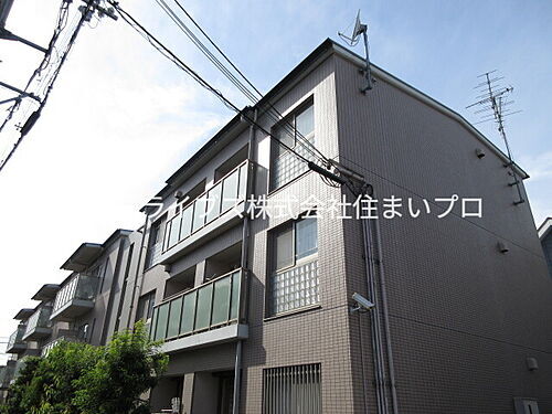 大阪府寝屋川市香里南之町 築23年9ヶ月 3階建