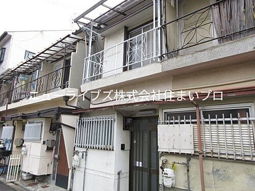 大阪府寝屋川市萱島桜園町 築57年10ヶ月 2階建