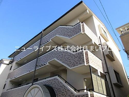 大阪府寝屋川市北大利町 築31年6ヶ月 4階建