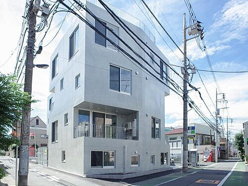 東京都板橋区蓮沼町 4階建 