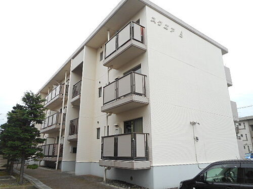 静岡県浜松市中央区安松町 3階建 築31年9ヶ月