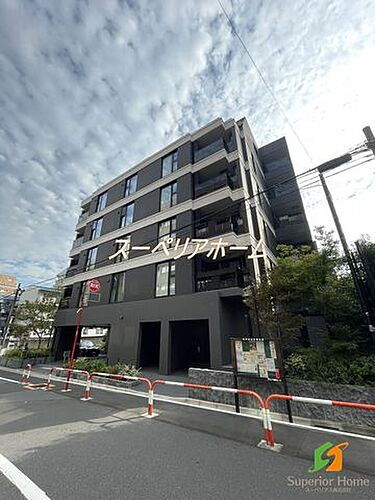 東京都新宿区筑土八幡町 6階建 築2年6ヶ月