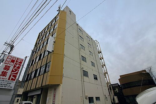 滋賀県長浜市高田町 賃貸マンション