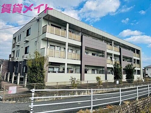 三重県四日市市小杉町 賃貸マンション