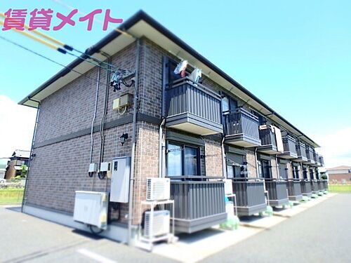 三重県三重郡川越町大字亀崎新田 賃貸アパート