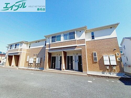 三重県三重郡川越町大字当新田 賃貸アパート