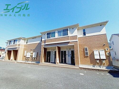 三重県三重郡川越町大字当新田 賃貸アパート