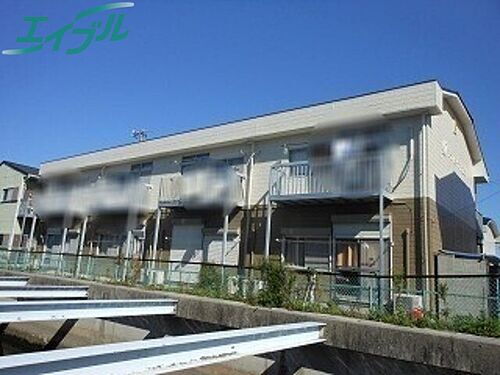 三重県四日市市新正５丁目 賃貸アパート