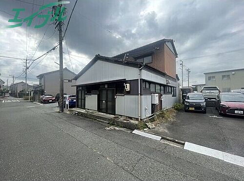 三重県四日市市南納屋町 賃貸一戸建て