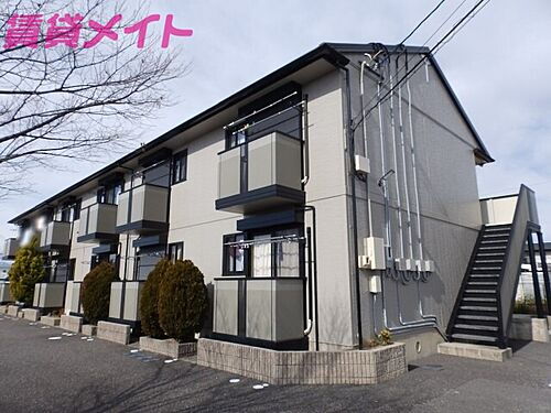 三重県四日市市大字六呂見 賃貸アパート