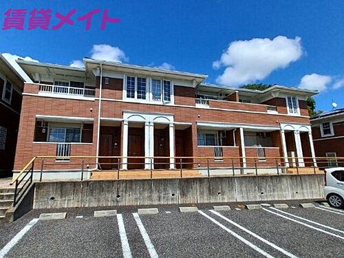 三重県亀山市川崎町 賃貸アパート