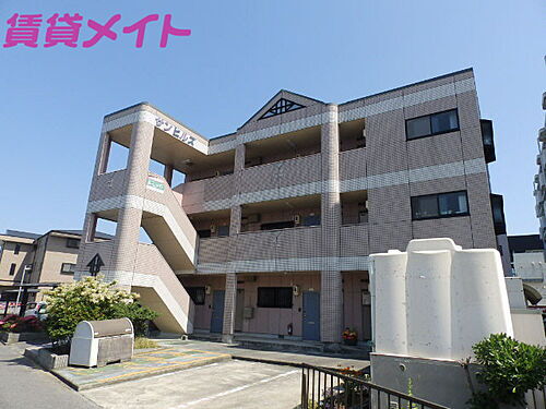 三重県津市高茶屋小森町 3階建 築29年2ヶ月