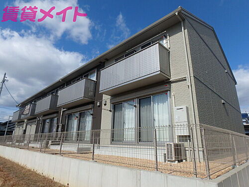 三重県津市半田 2階建 築10年