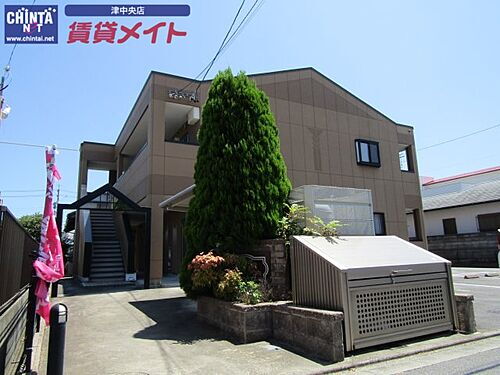 三重県津市南丸之内 賃貸アパート