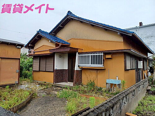 三重県鈴鹿市寺家６丁目 賃貸一戸建て