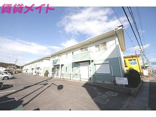 三重県鈴鹿市岸岡町 賃貸アパート