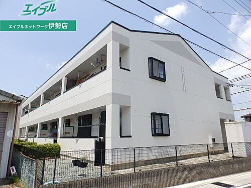 三重県多気郡明和町大字有爾中 賃貸アパート