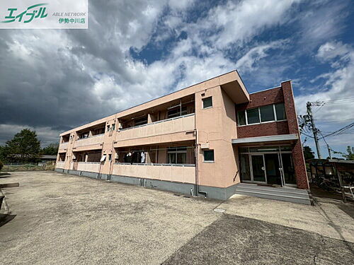 三重県津市白山町二本木 賃貸マンション