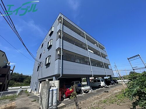 三重県津市一志町片野 賃貸マンション