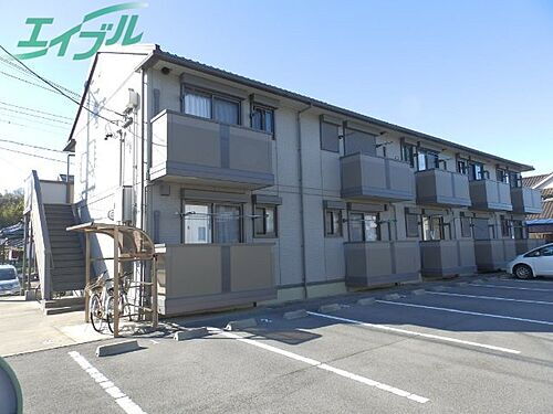 三重県津市高茶屋１丁目 賃貸アパート