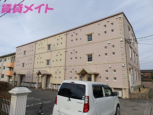 三重県津市久居西鷹跡町 築22年4ヶ月 3階建