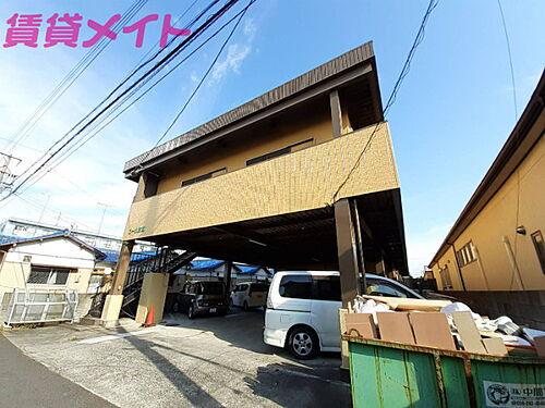 三重県津市高茶屋５丁目 賃貸アパート