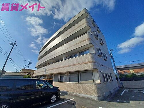 三重県松阪市大黒田町 賃貸マンション