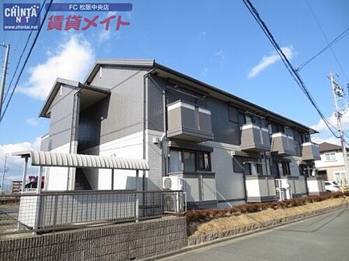 三重県松阪市嬉野中川新町３丁目 2階建 築21年5ヶ月