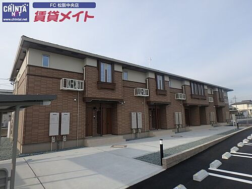 三重県松阪市下村町 2階建 築8年1ヶ月