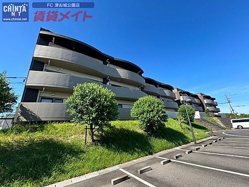 三重県津市一身田上津部田 賃貸マンション