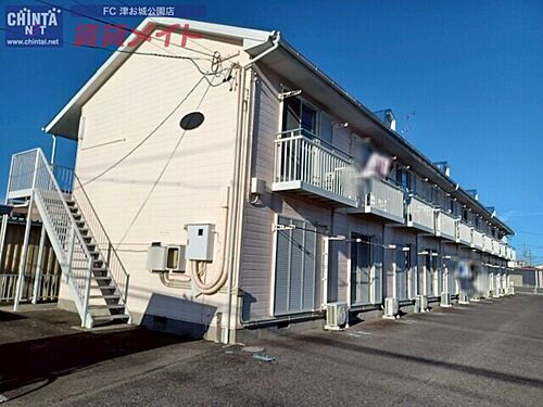 三重県津市河芸町東千里 賃貸アパート