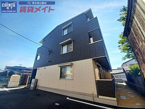 Ｋ　ＴＯＷＮ津新町