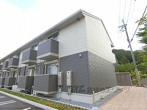 滋賀県東近江市八日市松尾町 2階建 築4年3ヶ月