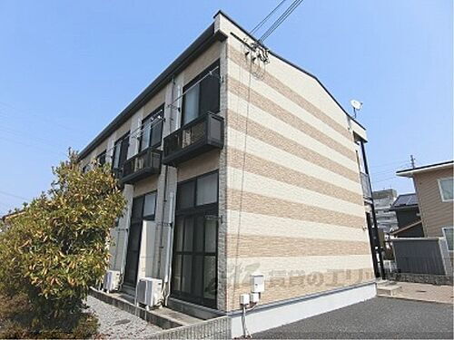 滋賀県東近江市佐生町 築18年10ヶ月 2階建