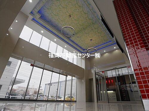 福岡県福岡市東区箱崎ふ頭３丁目 15階建