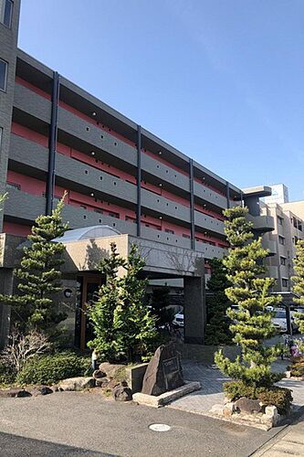 岡山県岡山市北区平田 5階建