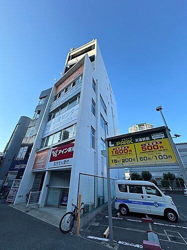 大阪府大阪市北区錦町 賃貸マンション