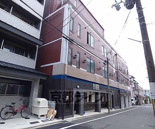 京都府京都市上京区上長者町通千本西入上る五番町 築39年9ヶ月 5階建