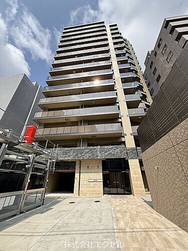 東京都八王子市寺町 15階建 