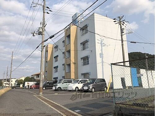 滋賀県大津市国分１丁目 4階建 築52年