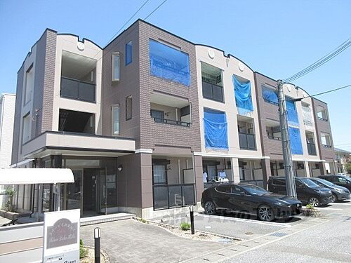 滋賀県米原市下多良１丁目 3階建 築21年3ヶ月