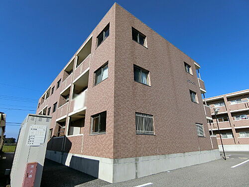 栃木県下野市上古山 3階建 築16年10ヶ月