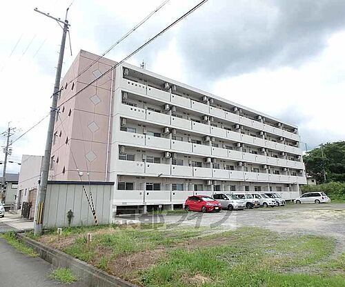 京都府相楽郡精華町大字菱田 5階建