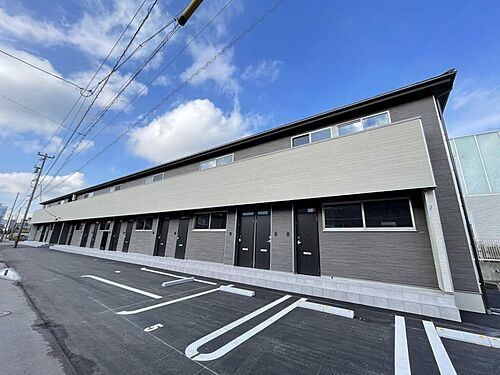 富山県富山市稲荷元町３丁目 賃貸アパート