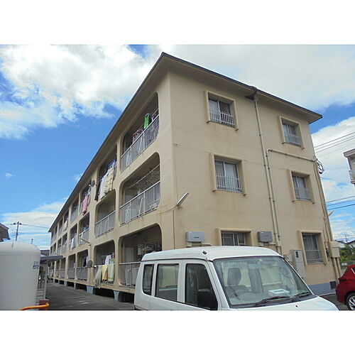 静岡県田方郡函南町間宮 3階建 築44年7ヶ月
