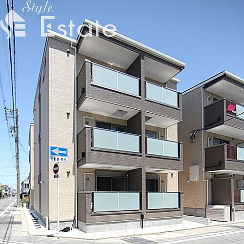 ｅ－ｈｏｕｓｅ　中村公園 3階建