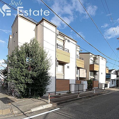 愛知県名古屋市中川区野田１丁目 2階建 築17年1ヶ月